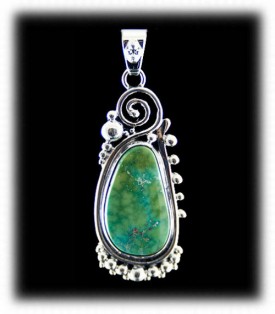 Carico Lake Turquoise Pendant