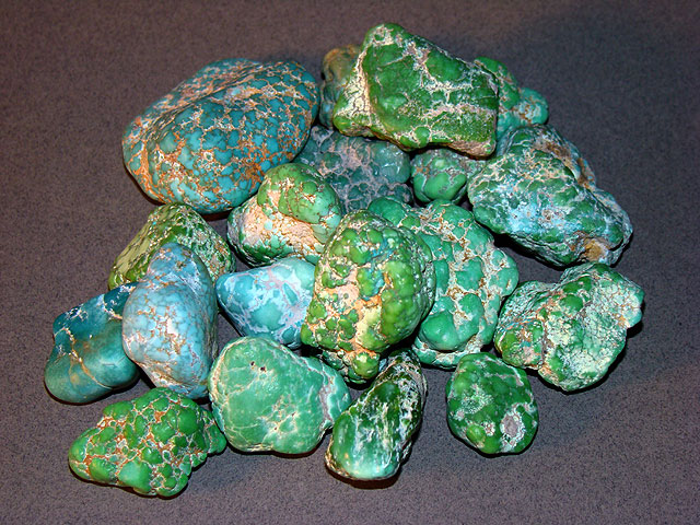 Carico Lake Turquoise Rough in both blue and the lime green.