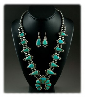 Aqua Blue Turquoise Necklace