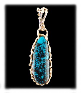 Rare Blue WInd Turquoise and yellow gold necklace