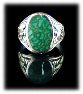 Artisan Sterling Silver eagle ring with green water web Turquoise with golden matrix