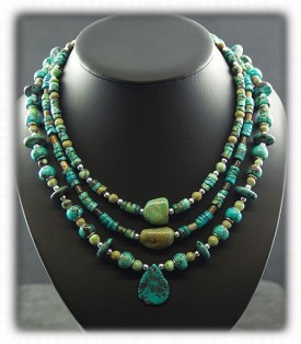 Chunky Green Turquoise Necklace