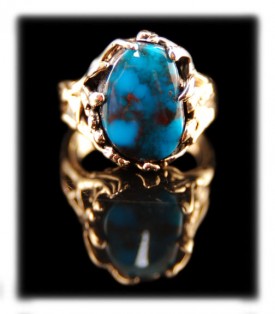 Royal Blue Bisbee Turquoise Ring in 14ky Gold