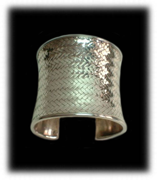 Thai Silver - Handcrafted Silver Jewelry from Thailand